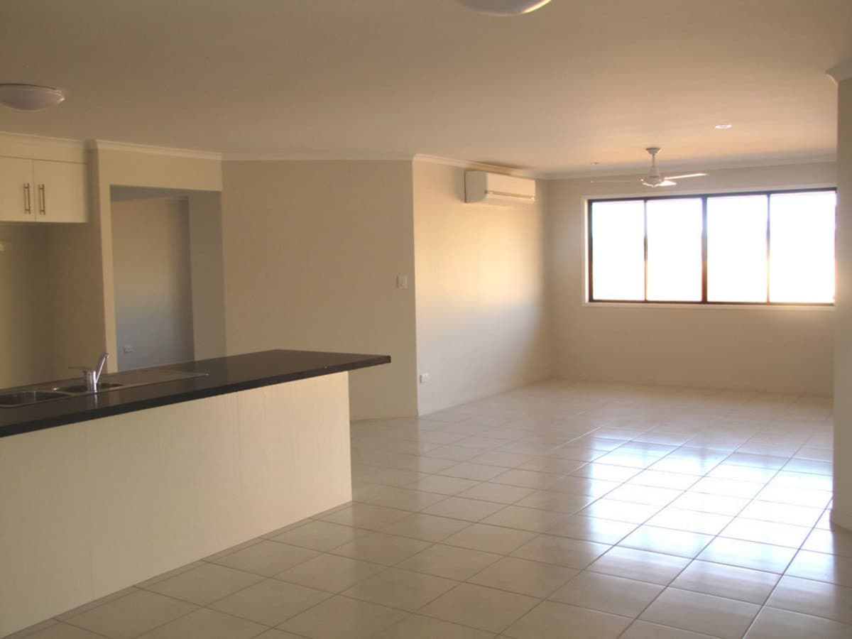 12 Zeus Way, CALLIOPE, QLD, Calliope - Thumbnail 2