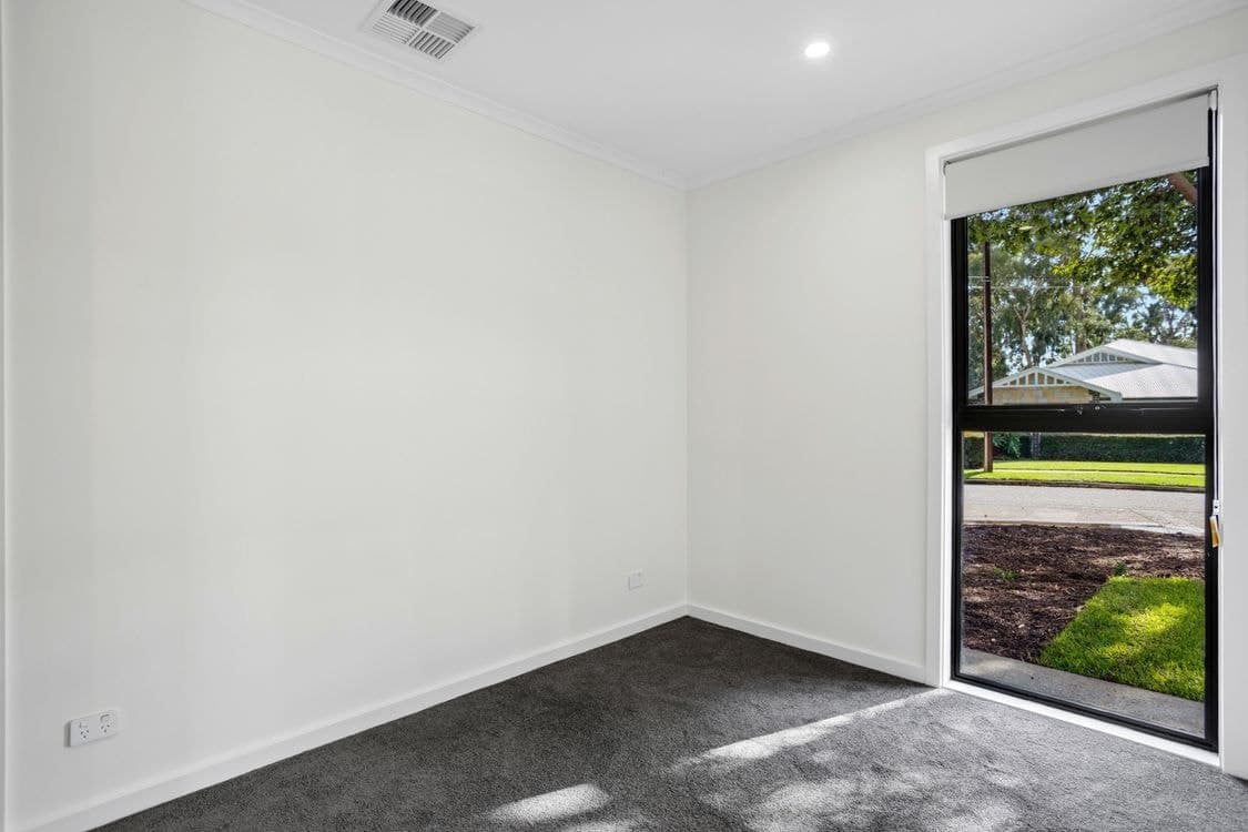 1A Hawthorn Crescent, CAMPBELLTOWN, SA 5074, Campbelltown - Thumbnail 2