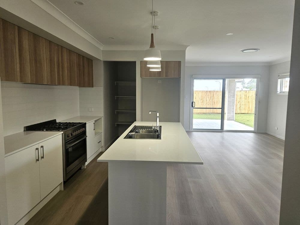Lot 1879 Apex Lane, FLAGSTONE, QLD 4280, Flagstone - Thumbnail 5