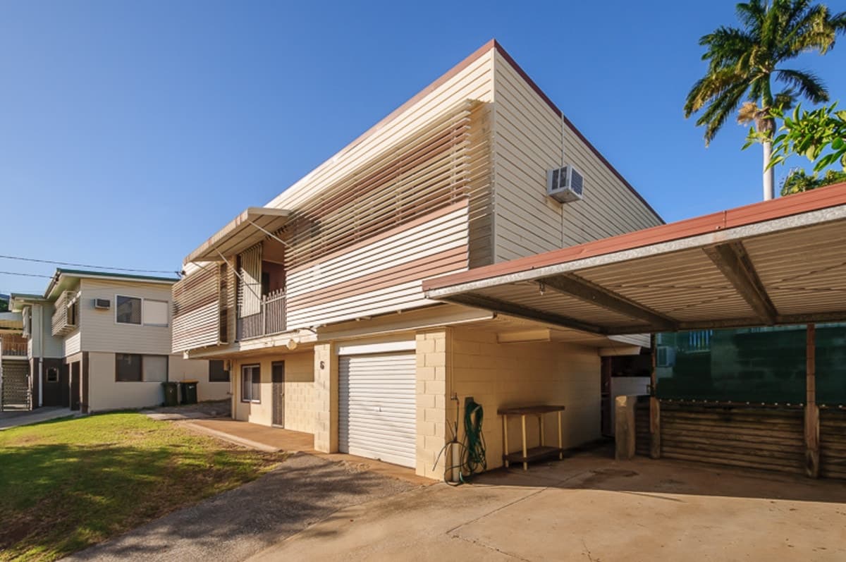 6 Irwin Close, KIN KORA, QLD, Kin Kora - Thumbnail 2