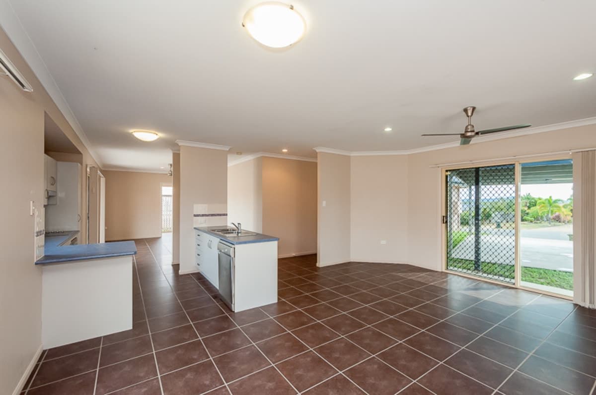 13 Sun Court, CALLIOPE, QLD, Calliope - Thumbnail 3
