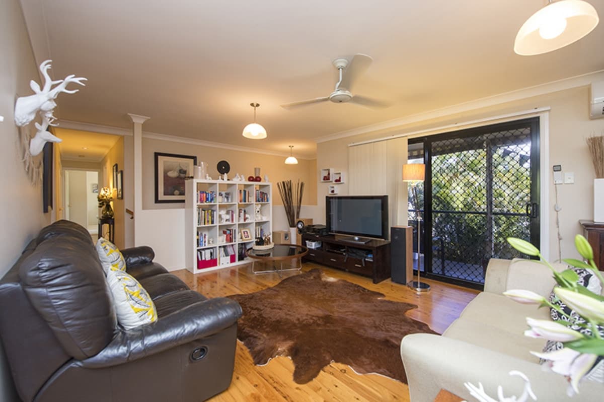 10 Ridge Close, TANNUM SANDS, QLD, Tannum Sands - Image 1