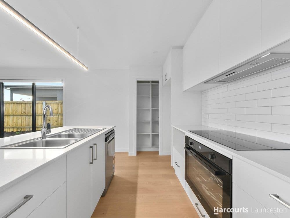 2 Fountaindale Street, St Leonards, ST LEONARDS, TAS 7250, St Leonards - Thumbnail 2