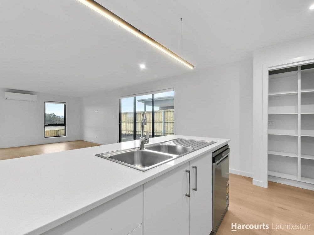 2 Fountaindale Street, St Leonards, ST LEONARDS, TAS 7250, St Leonards - Thumbnail 5