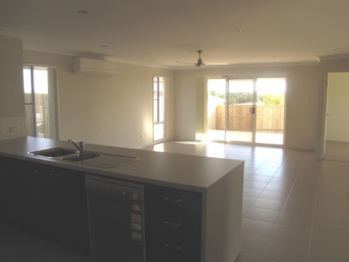 34 Oxford Street, CALLIOPE, QLD, Calliope - Thumbnail 3