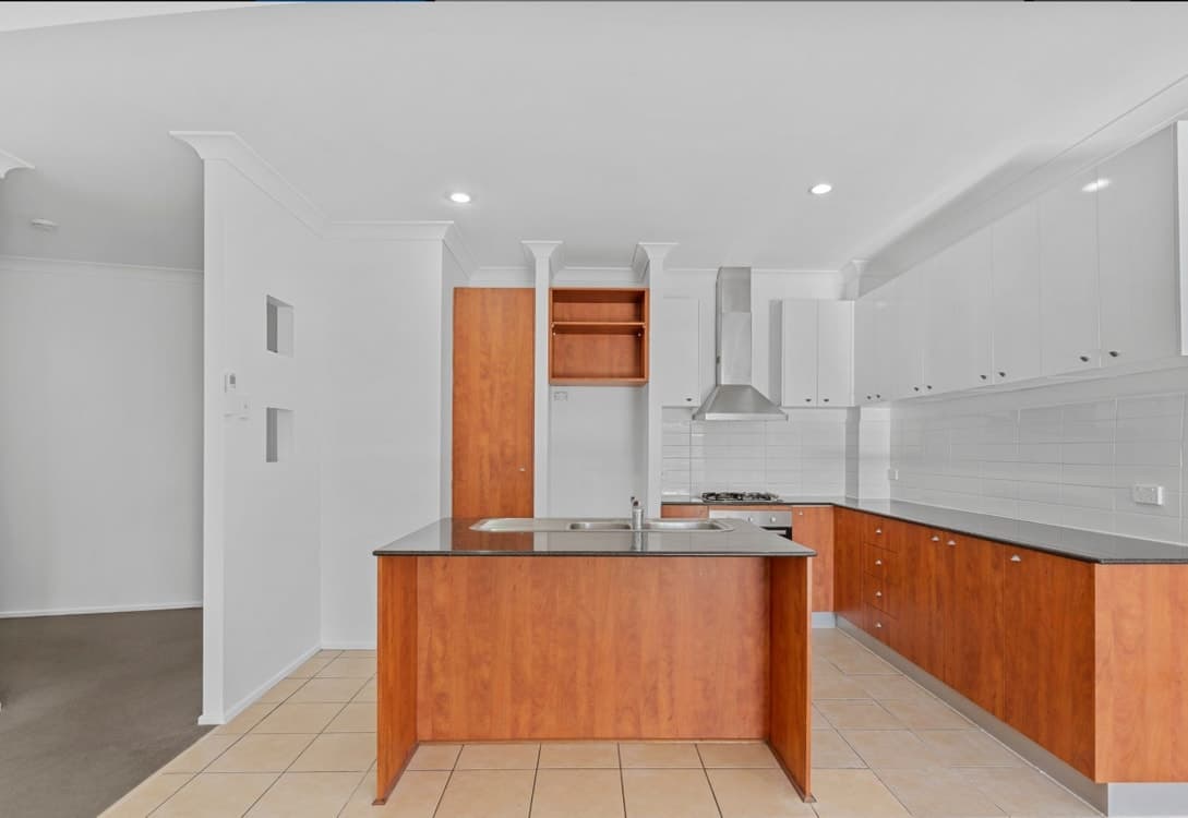 1/8 Cambridge Street, BULIMBA, QLD 4171, Bulimba - Thumbnail 4