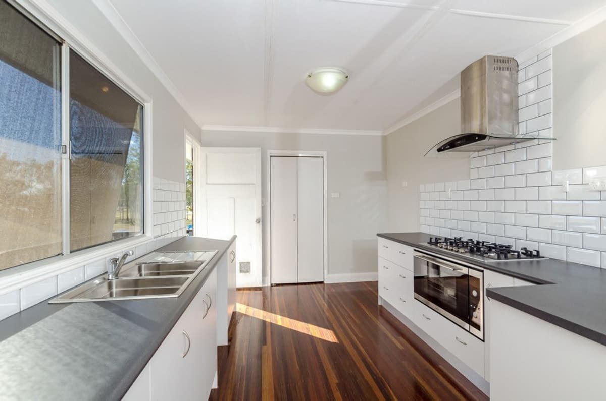 45 Bloomfield Street, CALLIOPE, QLD, Calliope - Thumbnail 3