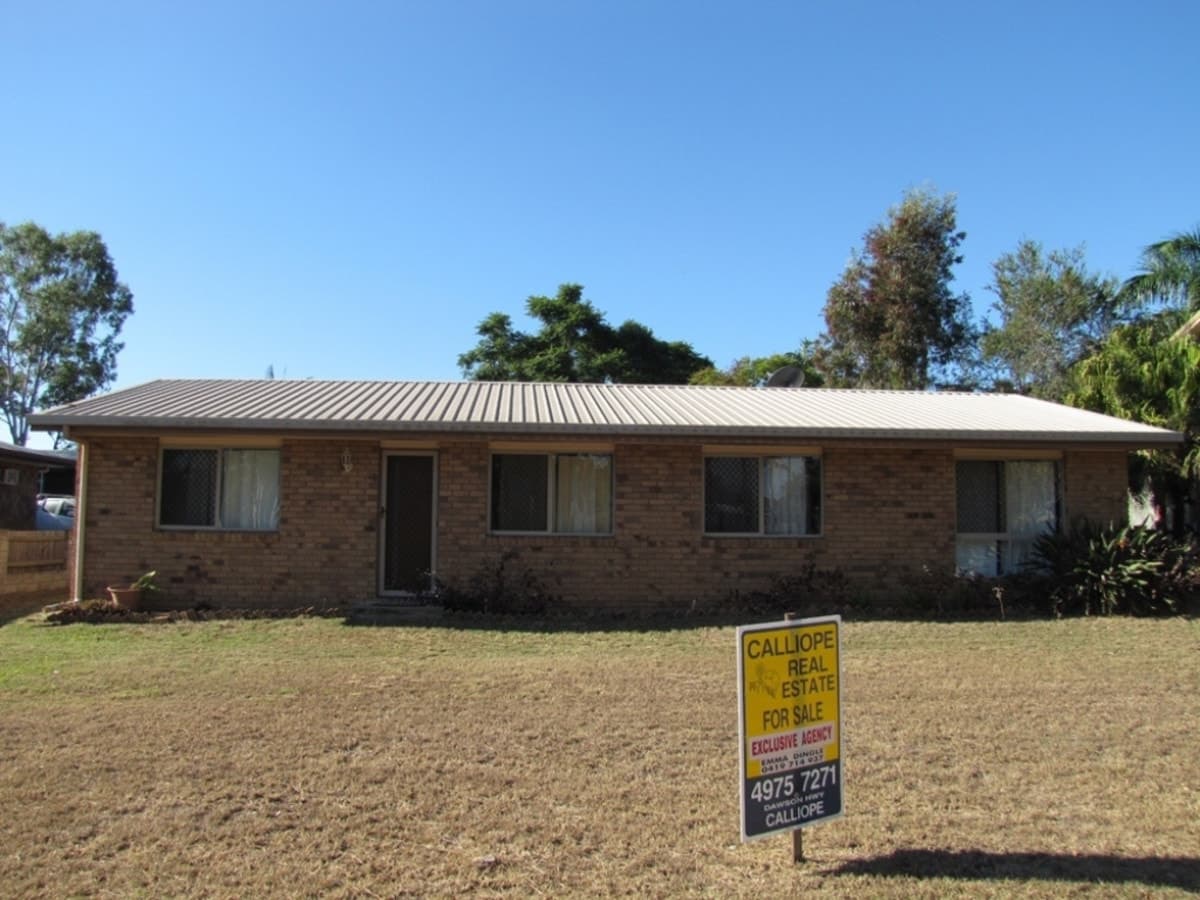 36 Archer Street, CALLIOPE, QLD, Calliope - Thumbnail 2