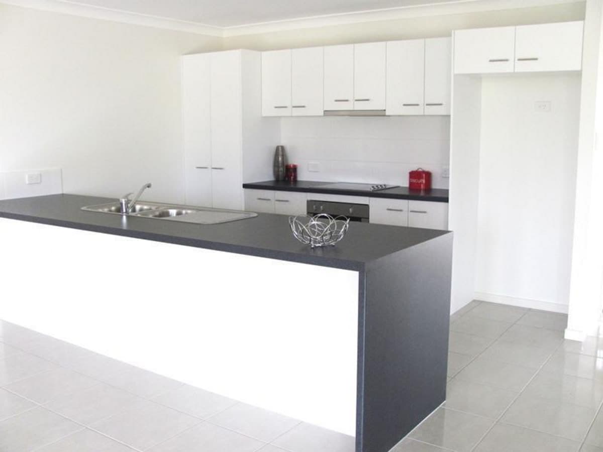 17 Fremont Street, CALLIOPE, QLD, Calliope - Thumbnail 3