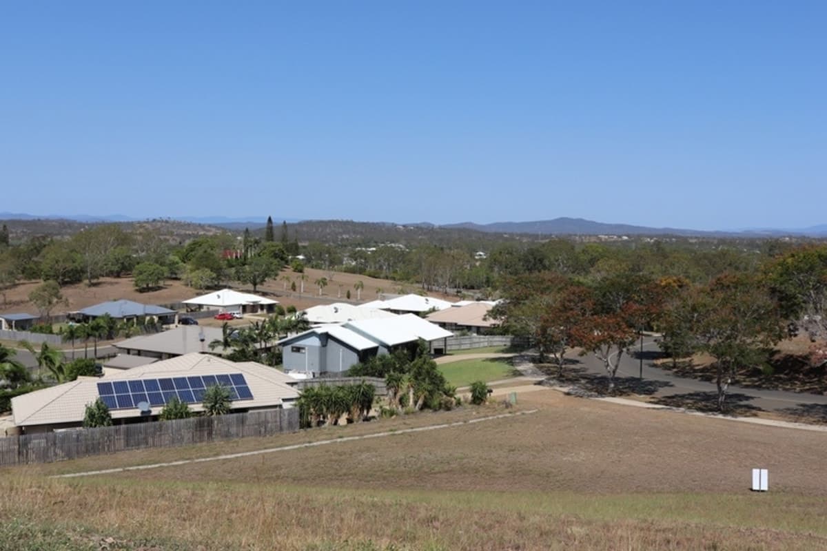 10 Don Cameron Drive, CALLIOPE, Calliope - Thumbnail 3