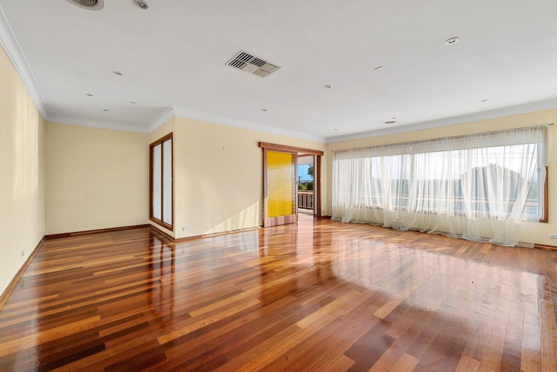12 Lonsdale Street, Bulleen, Bulleen - Thumbnail 3