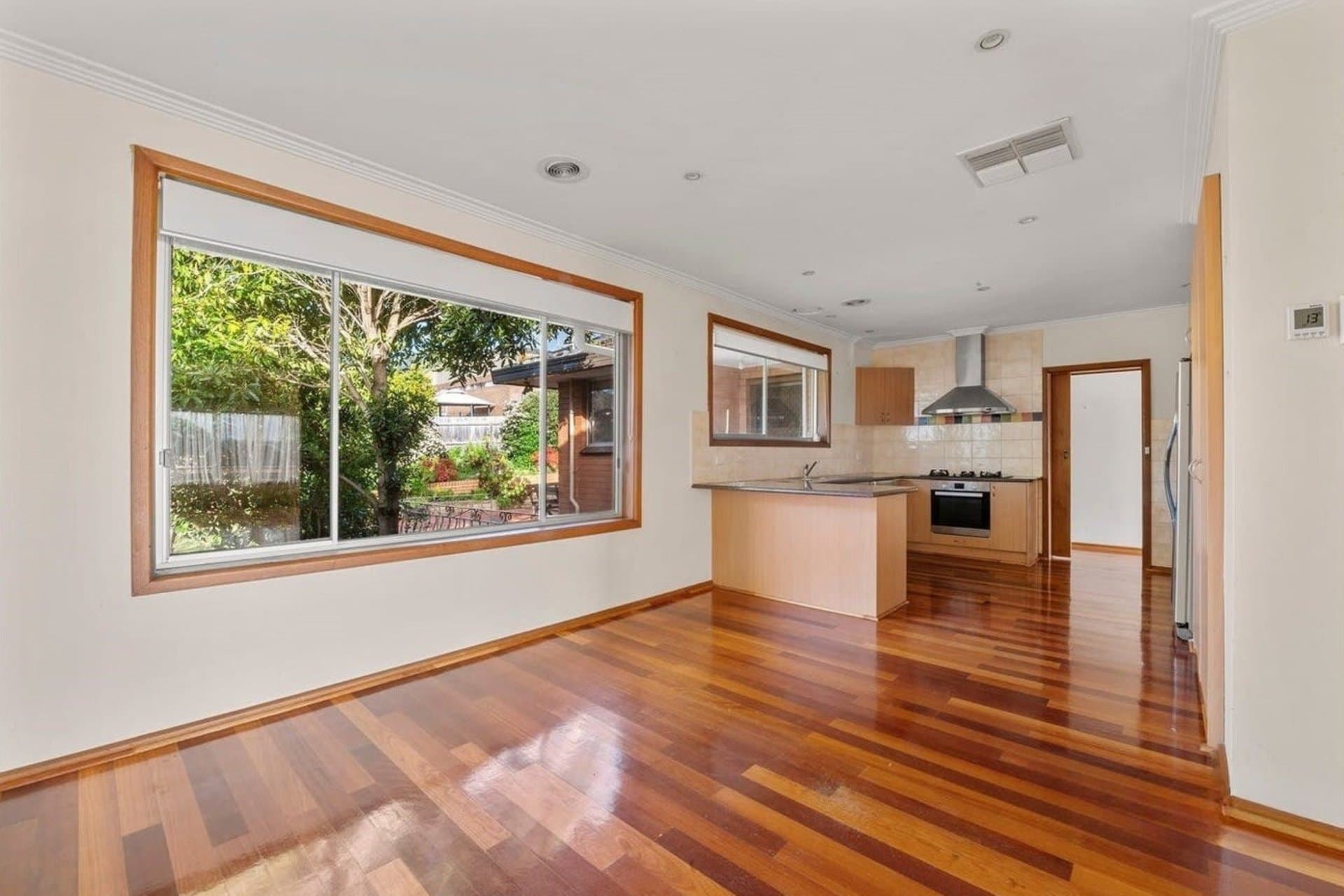 12 Lonsdale Street, Bulleen, Bulleen - Thumbnail 4