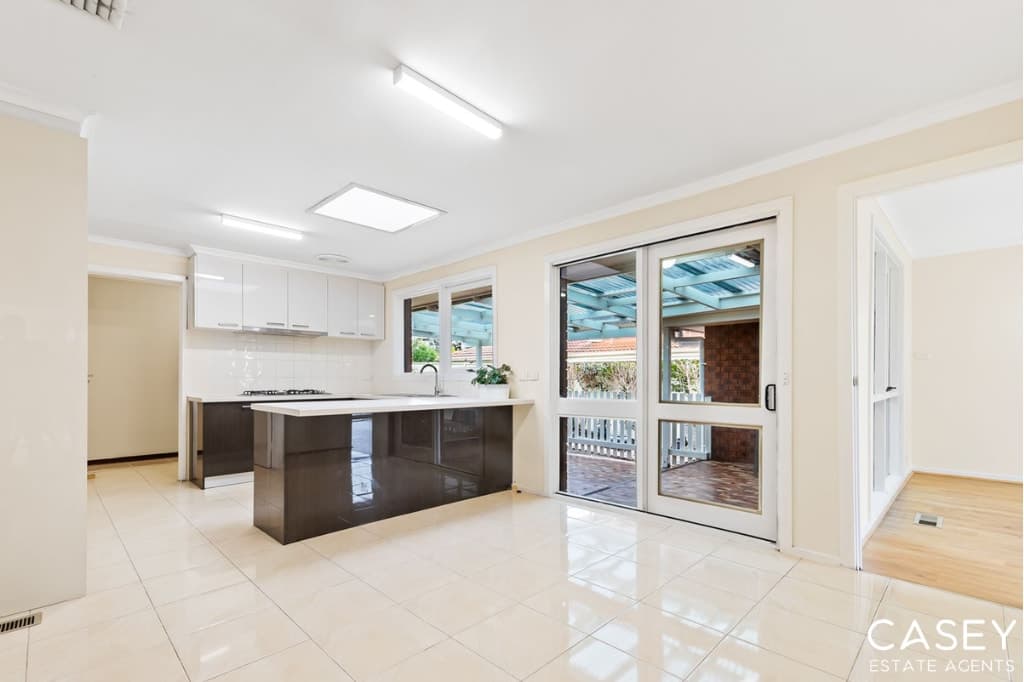 49 Haverbrack Drive, Mulgrave, VIC 3170, Mulgrave - Thumbnail 4