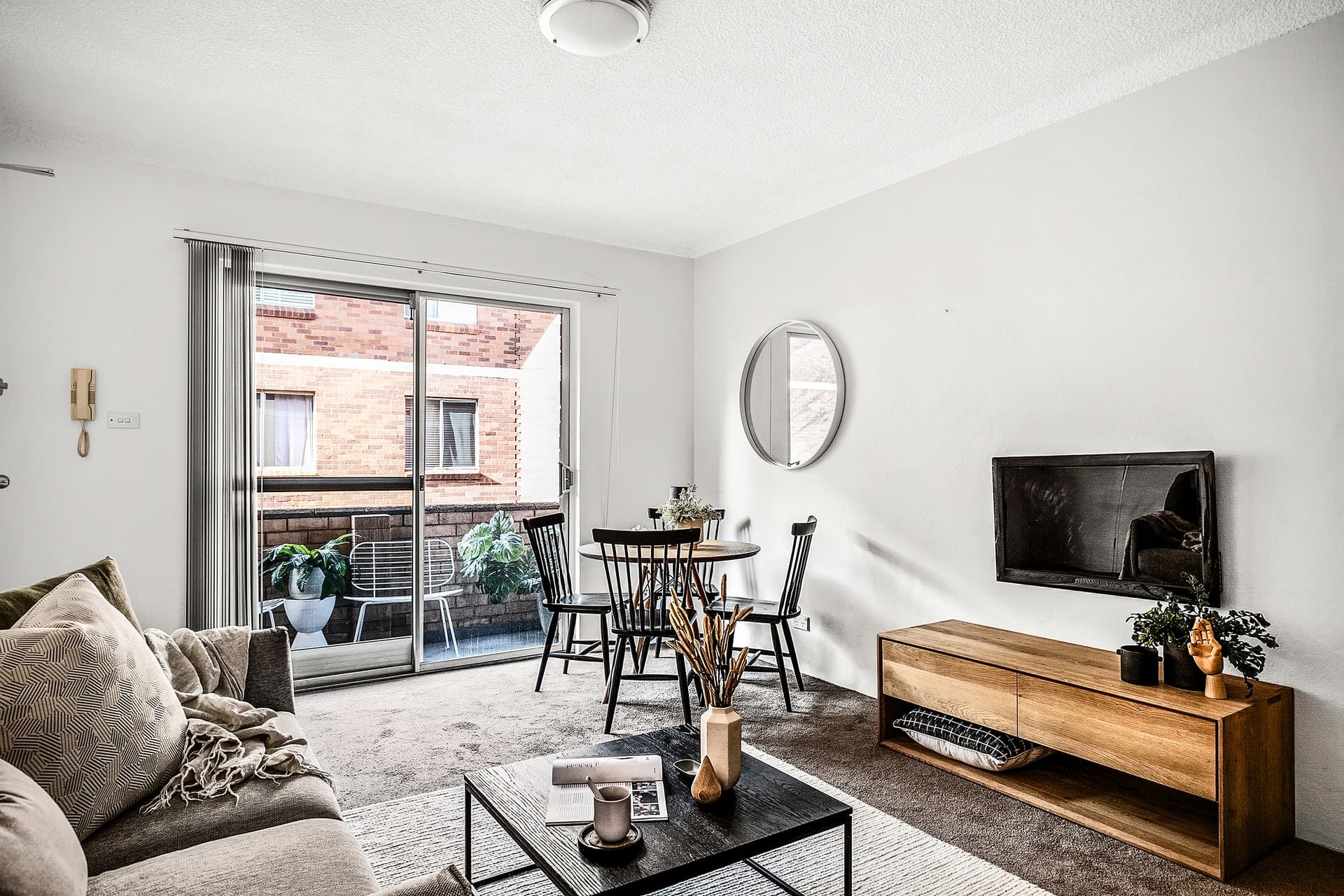 6/45 Meadow Crescent, Meadowbank - Image 1