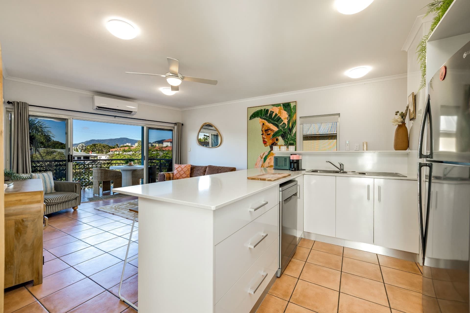 7/205 McLeod Street, Cairns North, Cairns North - Image 1