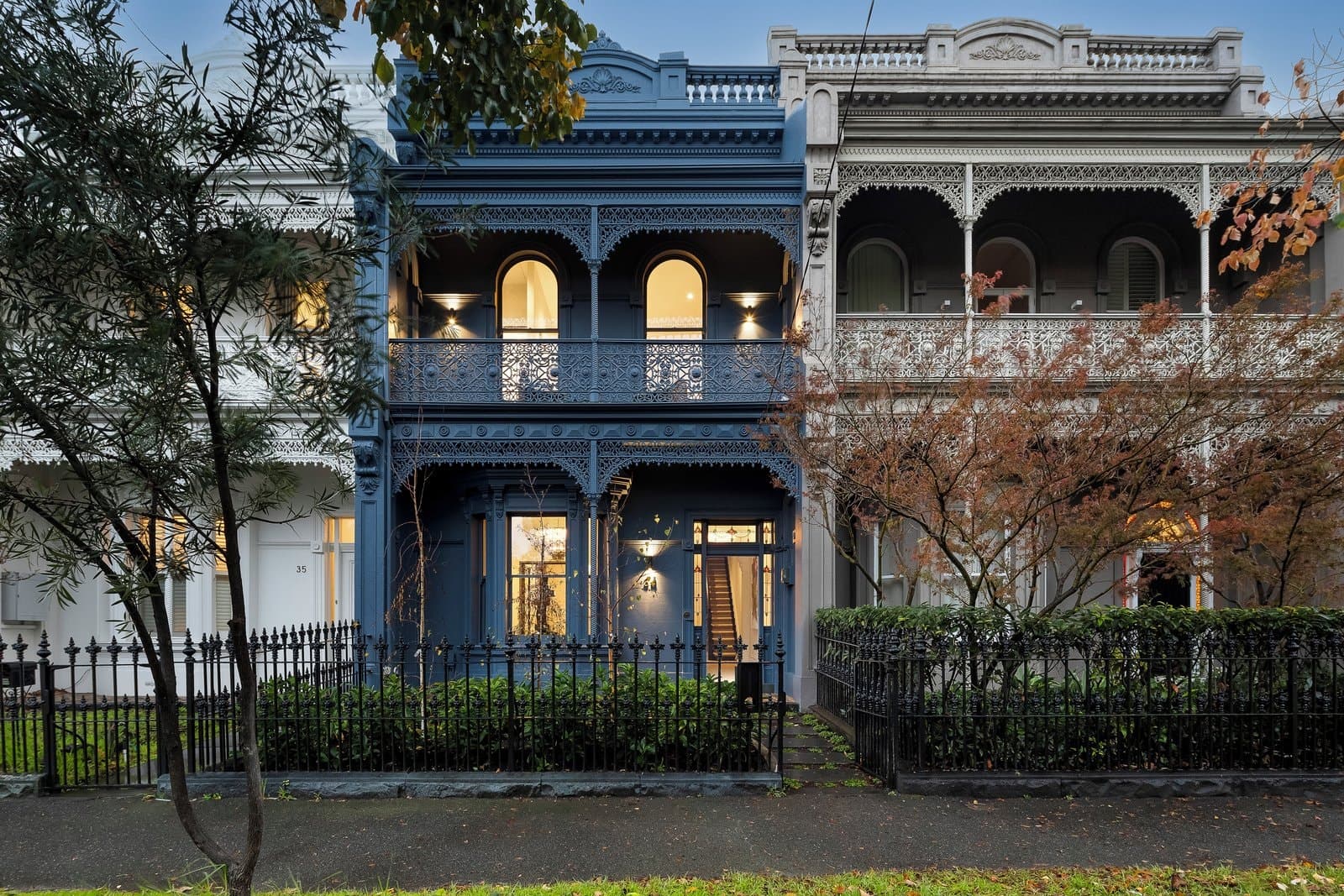 34 Canterbury Road, Middle Park - Image 1