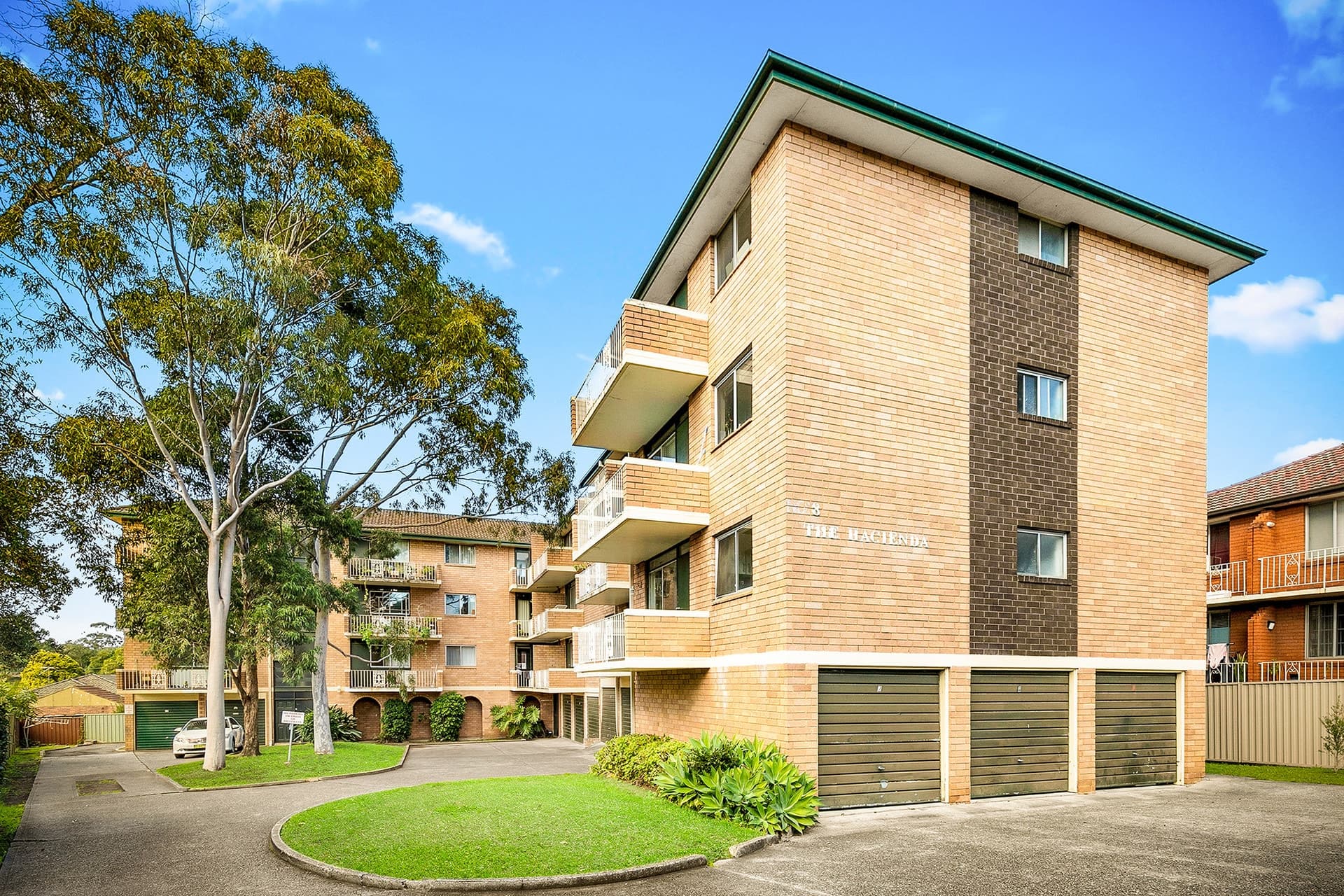 1/8 Hampstead Road, Homebush West - Image 1