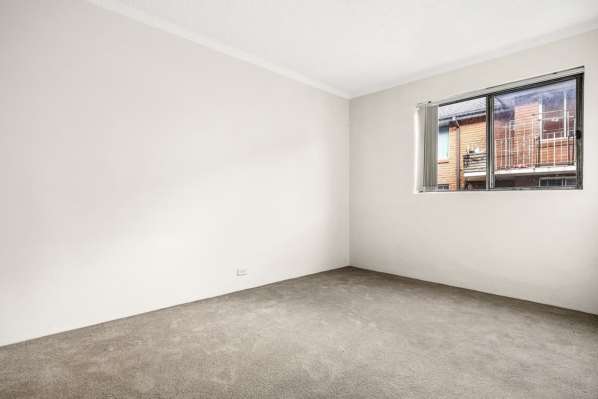 1/8 Hampstead Road, Homebush West - Thumbnail 3