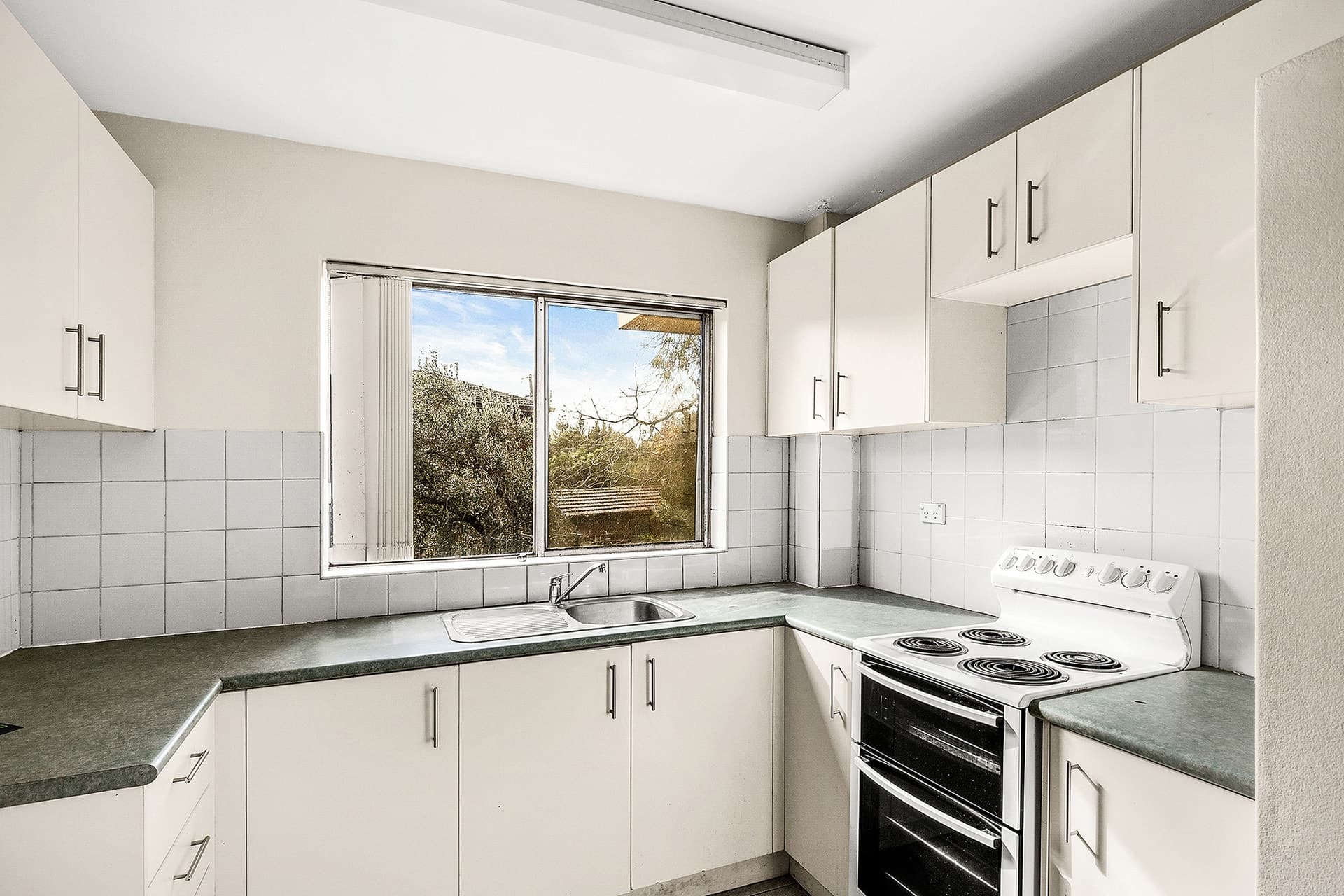 1/8 Hampstead Road, Homebush West - Thumbnail 4