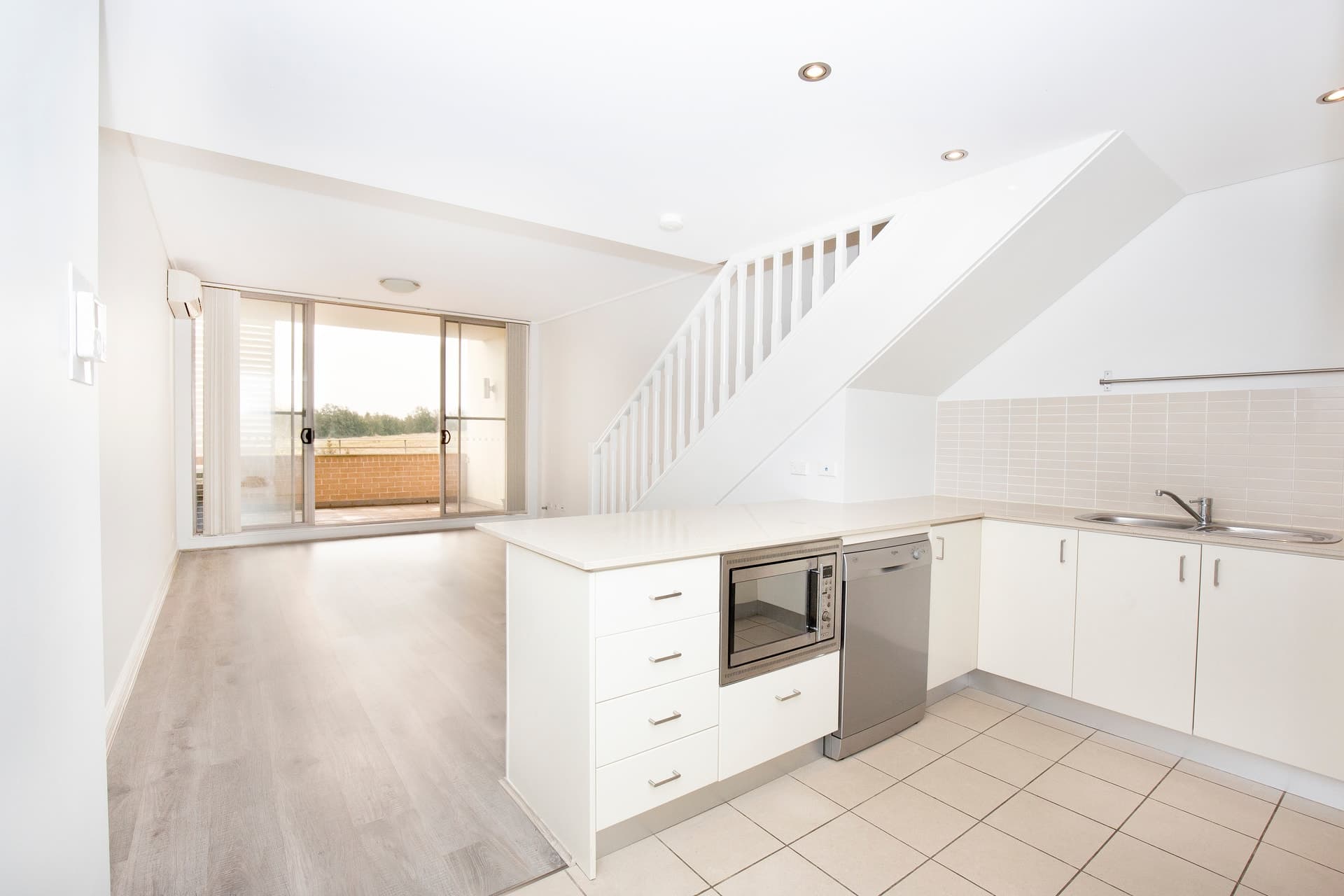 506/19 Hill Road Wentworth Point, Wentworth Point - Thumbnail 6