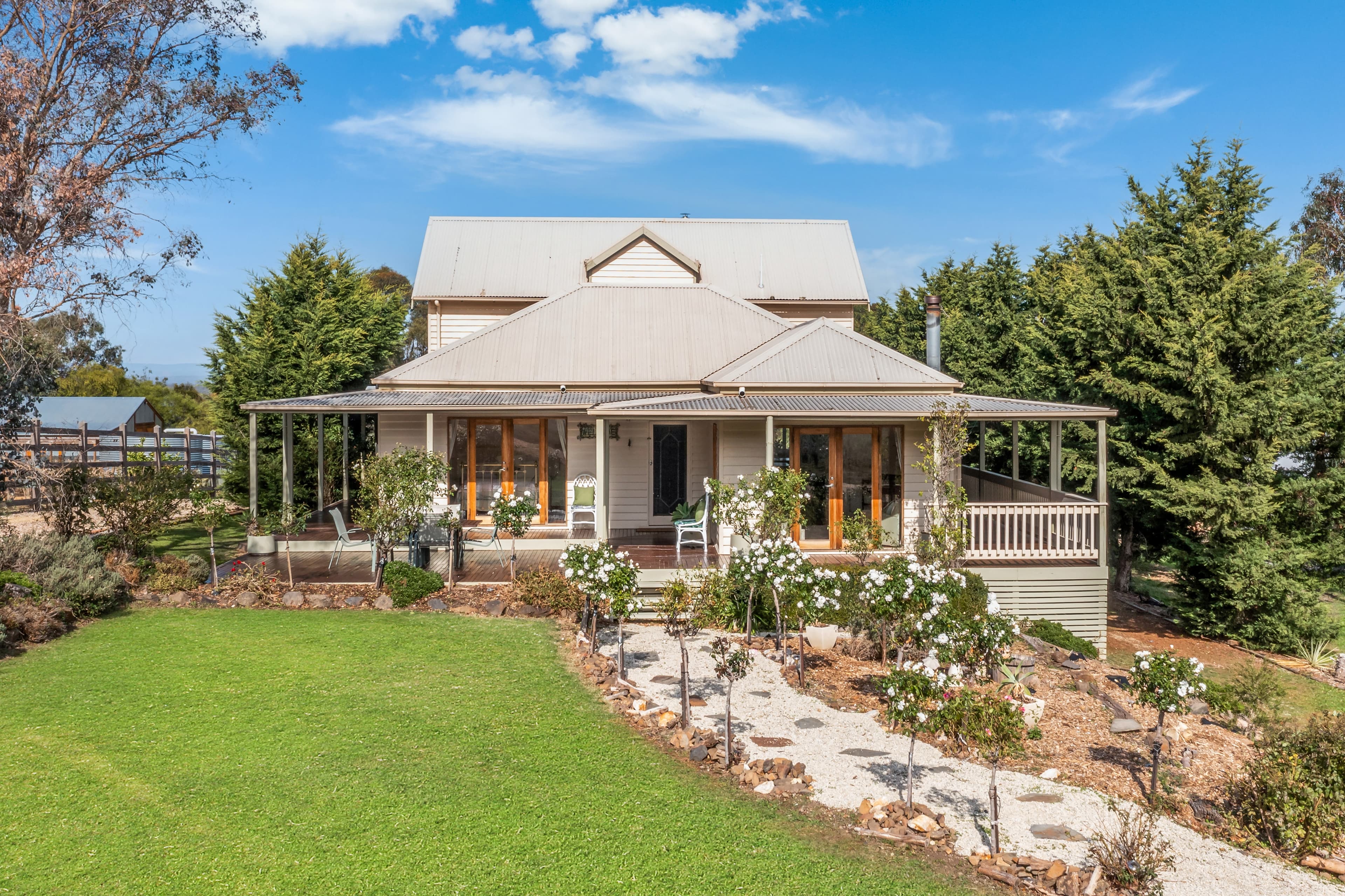 11 Roberts Street, MALDON, VIC 3463, Maldon - Thumbnail 2