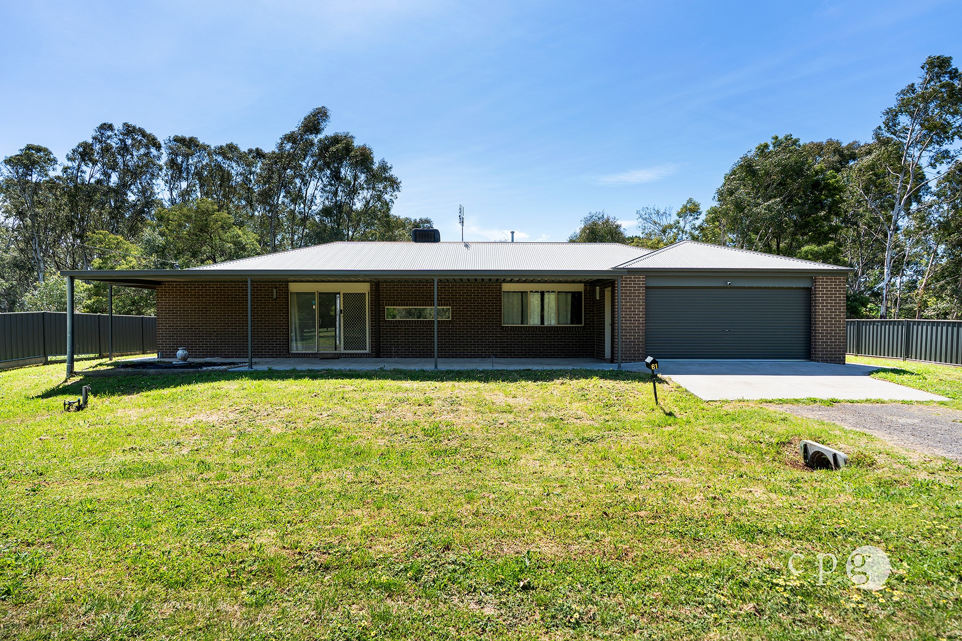 61 Elizabeth Street, CAMPBELLS CREEK, VIC 3451, Campbells Creek - Image 1