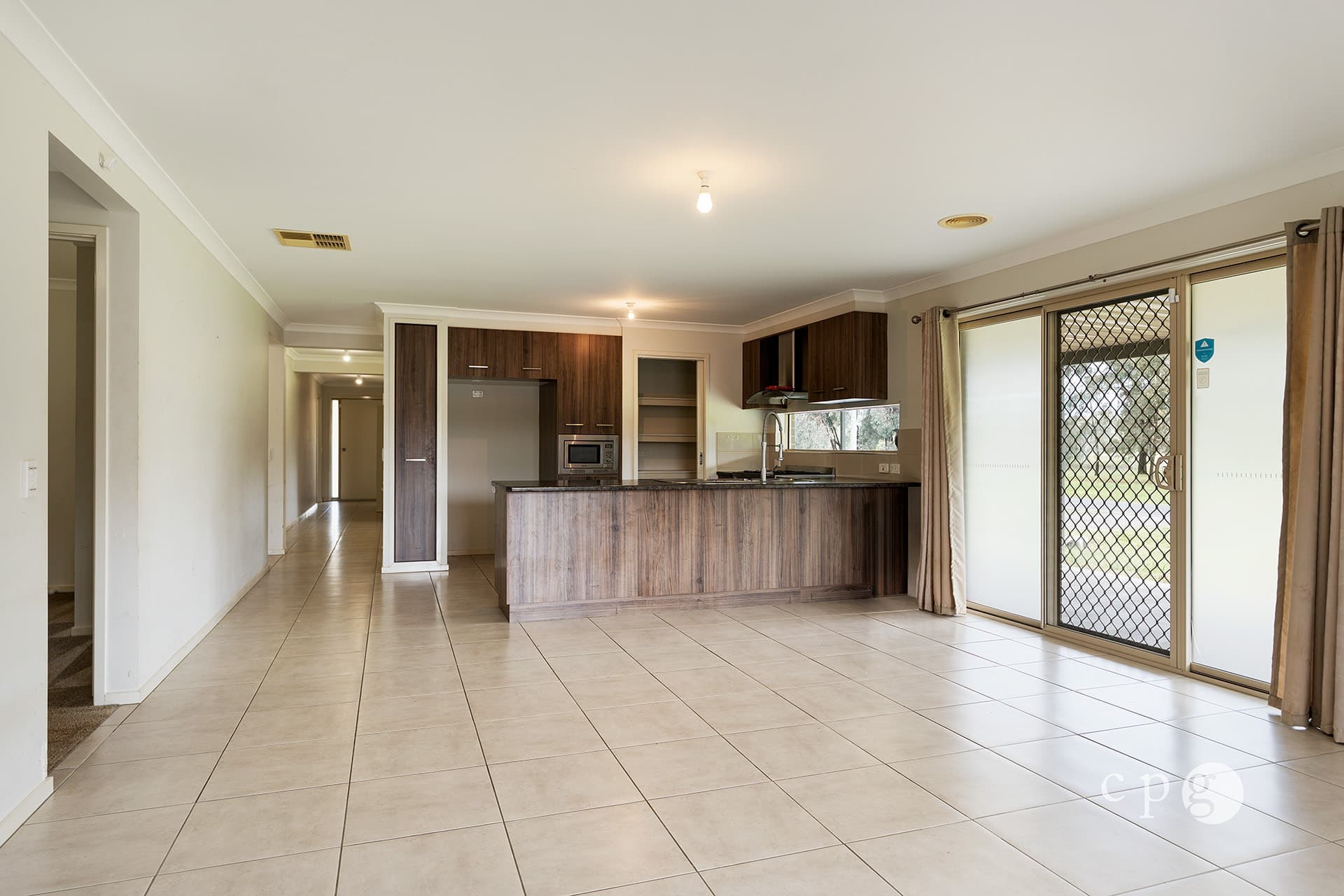 61 Elizabeth Street, CAMPBELLS CREEK, VIC 3451, Campbells Creek - Thumbnail 2