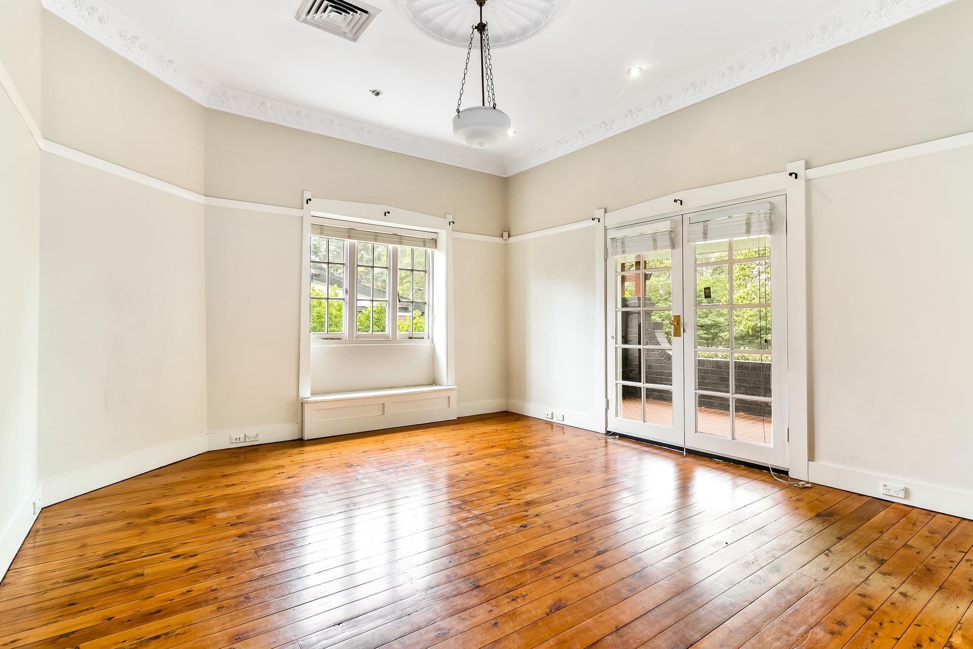 18 Cumming Avenue, Concord West - Thumbnail 2