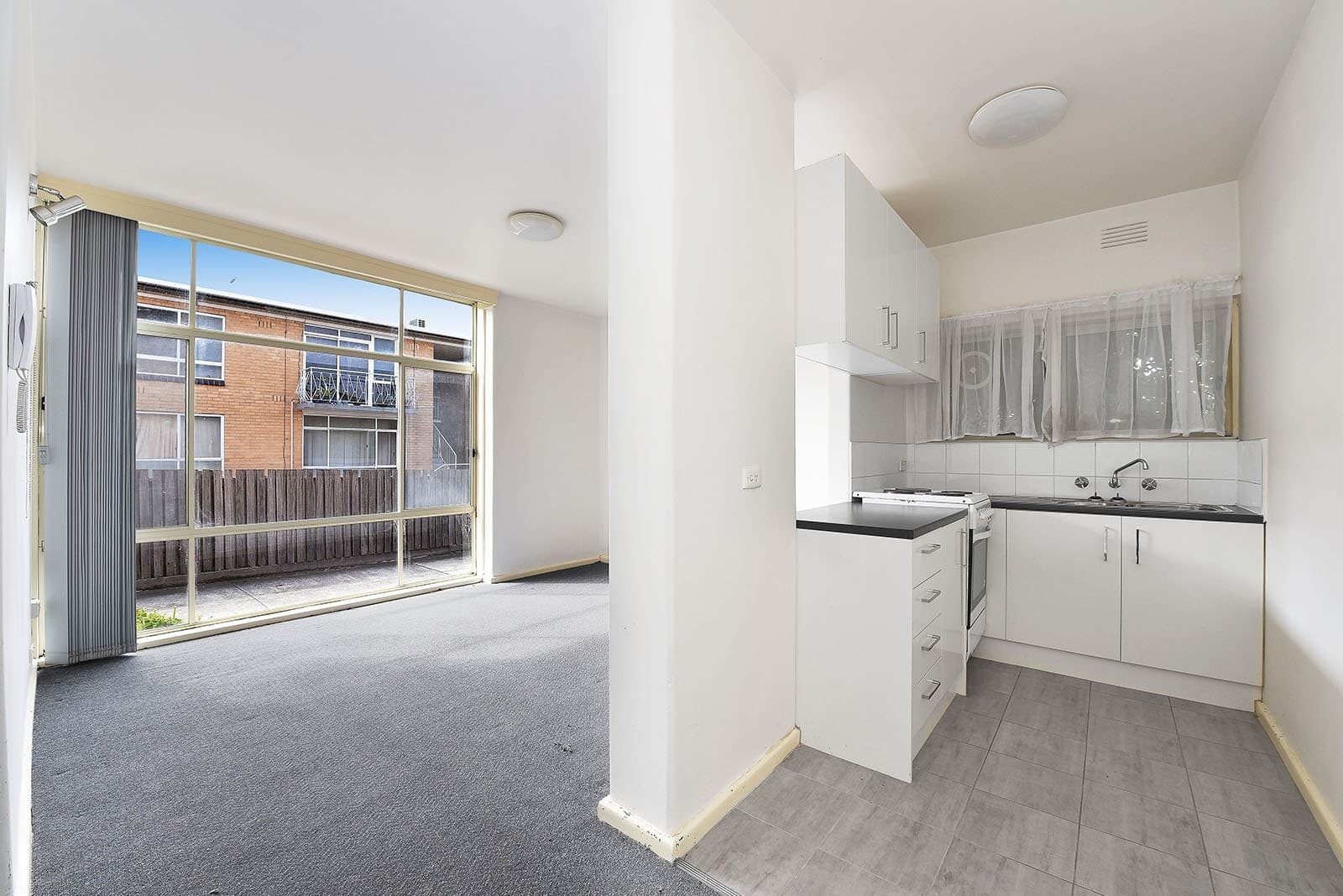4/55 Buckley StreetMoonee Ponds, VIC 3039  - Leased, Moonee Ponds - Thumbnail 3