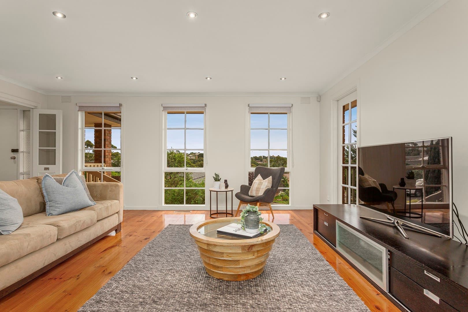 8 Deep Creek DriveDoncaster East, VIC 3109  - Leased, Doncaster East - Thumbnail 2
