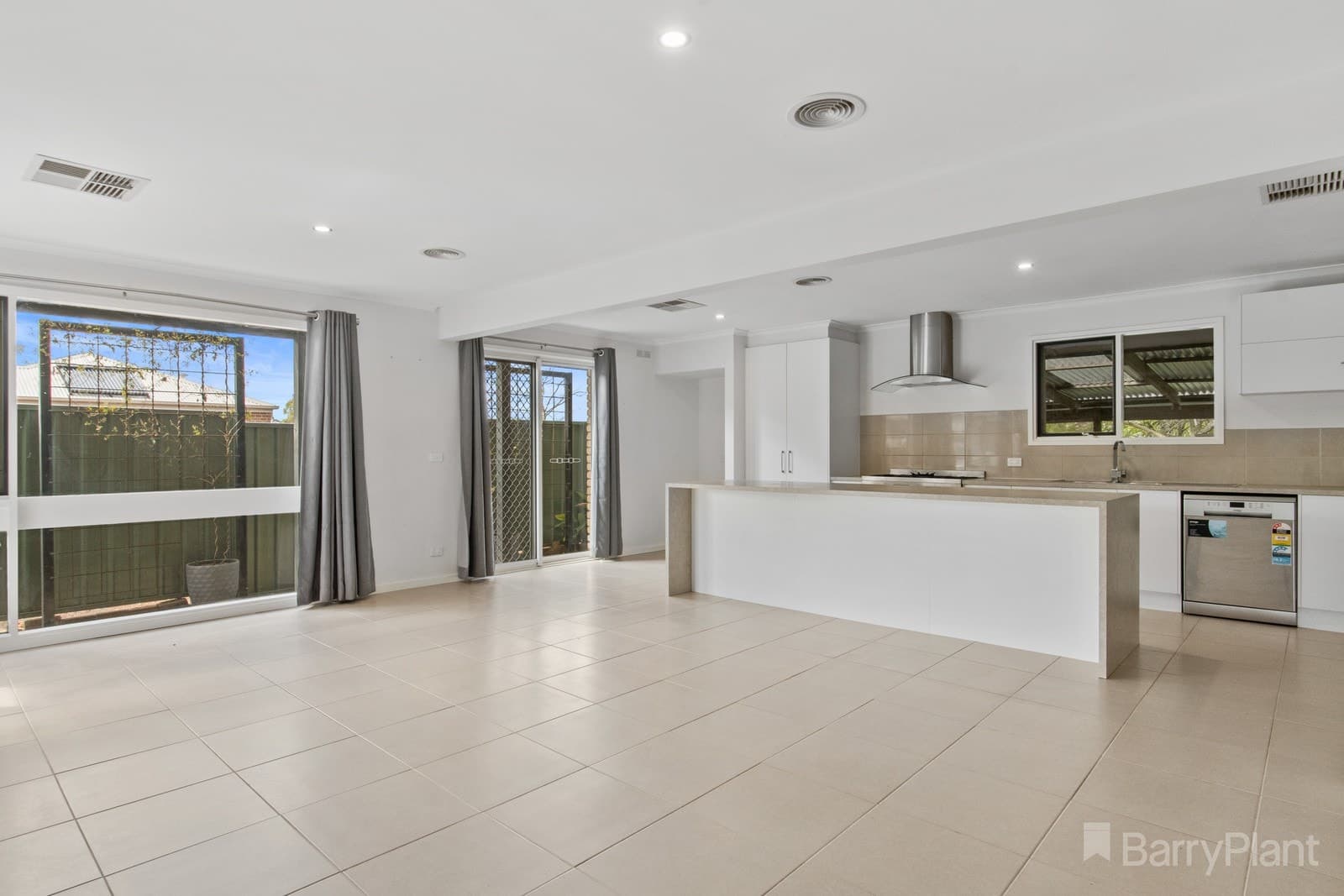 17 Mistletoe StreetGolden Square, VIC 3555  - Leased, Golden Square - Thumbnail 2