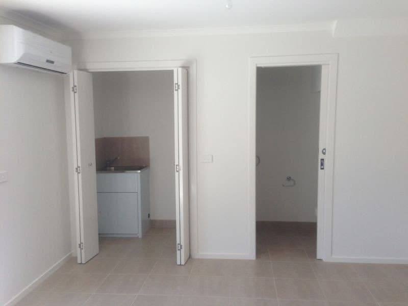 4/145 Fox StreetSt Albans, VIC 3021  - Leased, St Albans - Thumbnail 3
