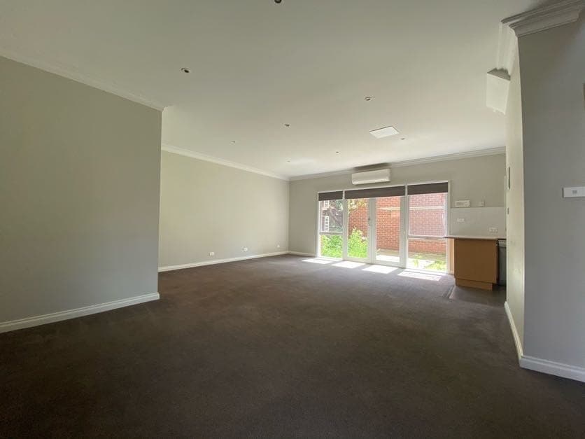4/3 Lake GroveCoburg, VIC 3058  - Leased, Coburg - Thumbnail 5