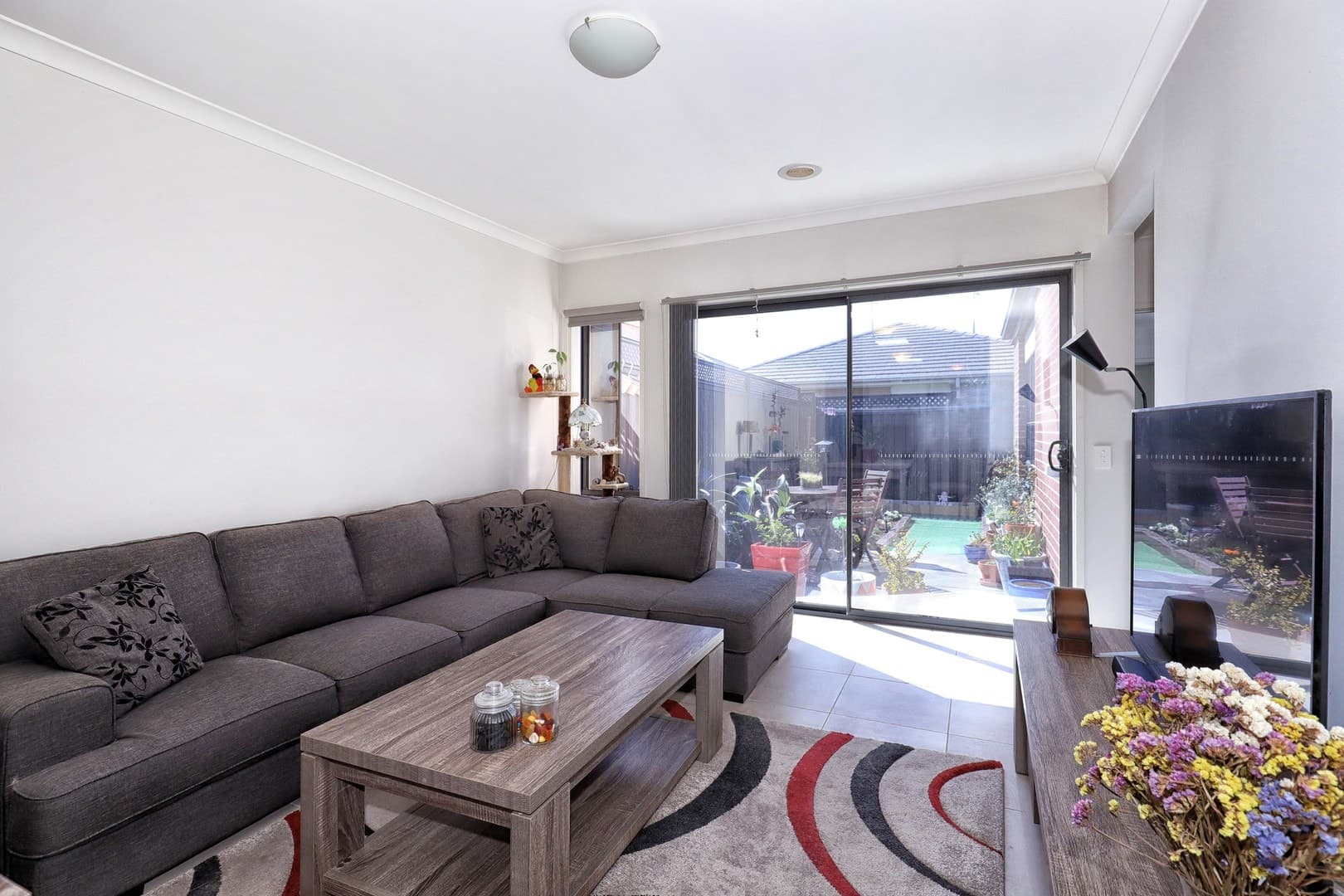 31 Travers StreetCraigieburn, VIC 3064  - Leased, Craigieburn - Thumbnail 5