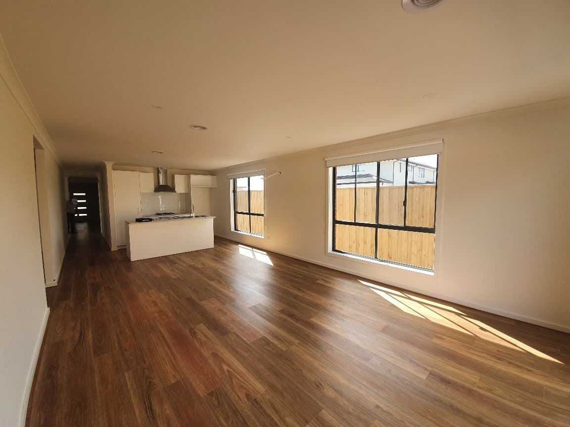 13 Wasim CircuitRockbank, VIC 3335  - Leased, Rockbank - Thumbnail 4