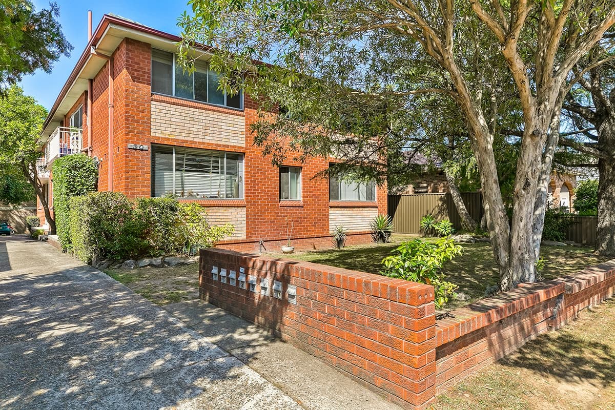 2/50 Burton Street, Concord - Image 1