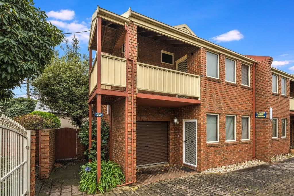 1/256 Pakington StreetGeelong West, VIC 3218  - Leased, Geelong West - Image 1
