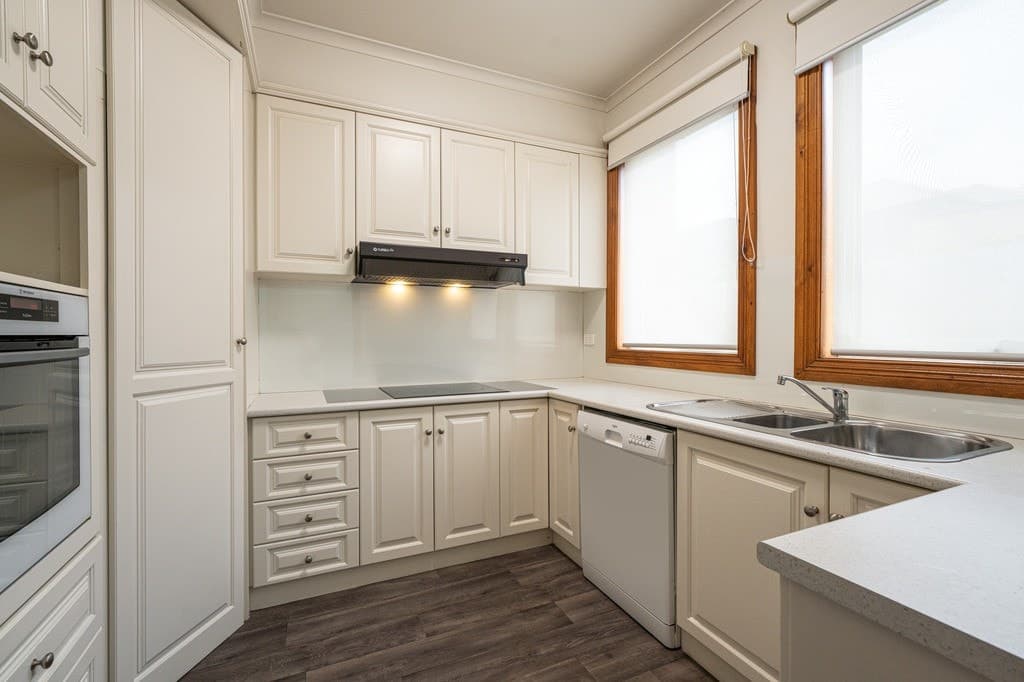 1/256 Pakington StreetGeelong West, VIC 3218  - Leased, Geelong West - Thumbnail 2