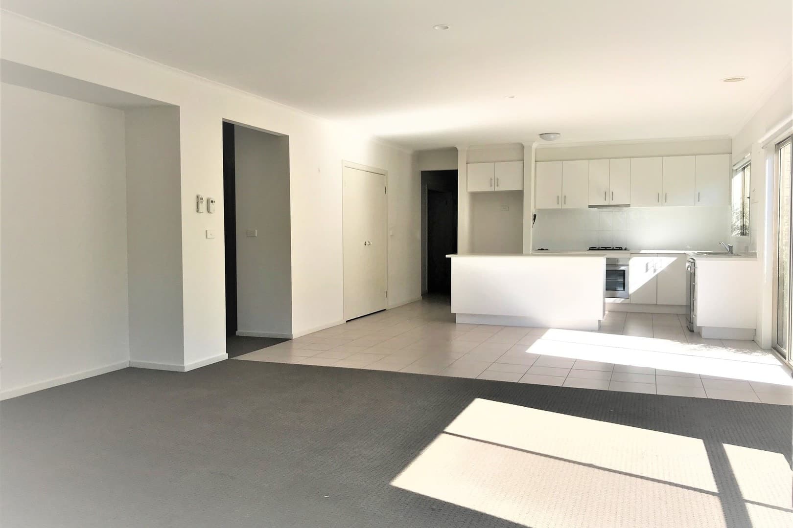 10 Aldous PlaceCranbourne North, VIC 3977  - Leased, Cranbourne North - Thumbnail 4