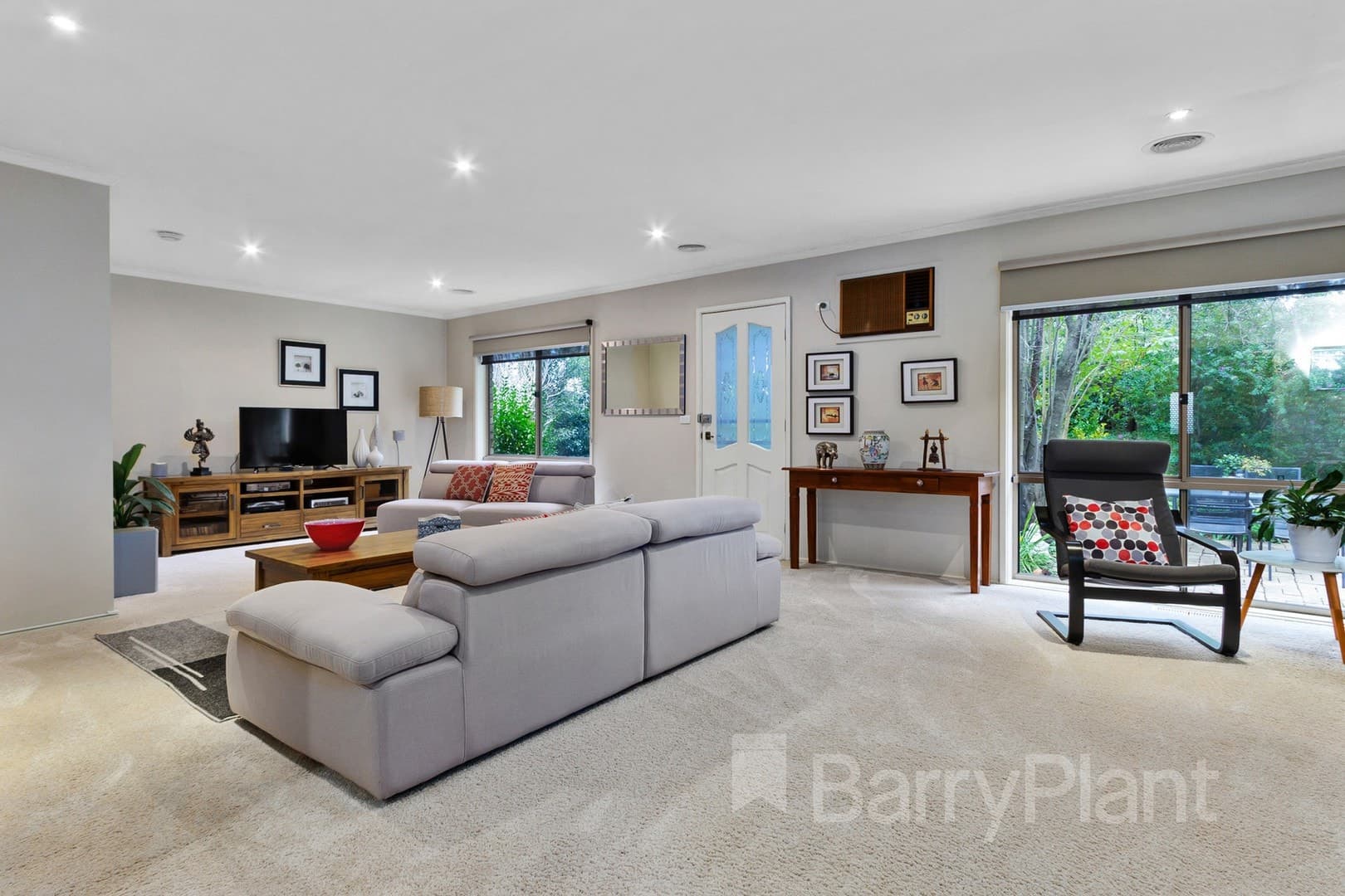 67 Sylphide WayWantirna South, VIC 3152  - Leased, Wantirna South - Thumbnail 2