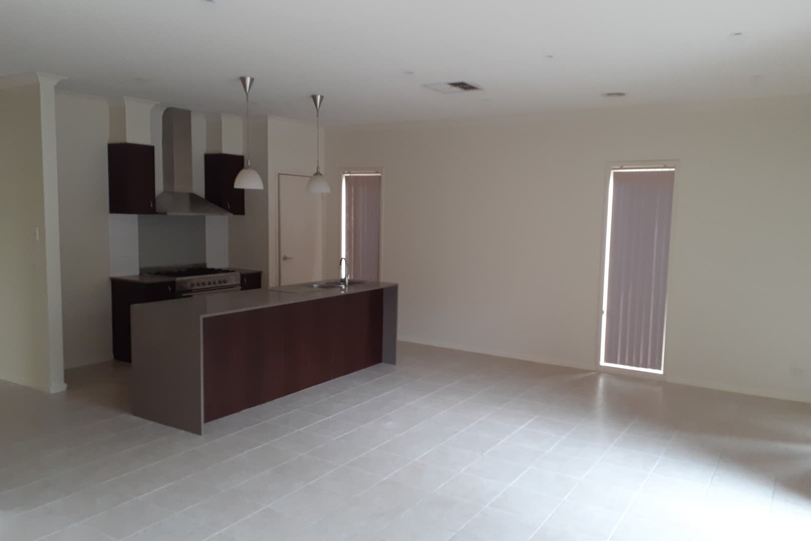 26 Ebony CircuitCraigieburn, VIC 3064  - Leased, Craigieburn - Thumbnail 5