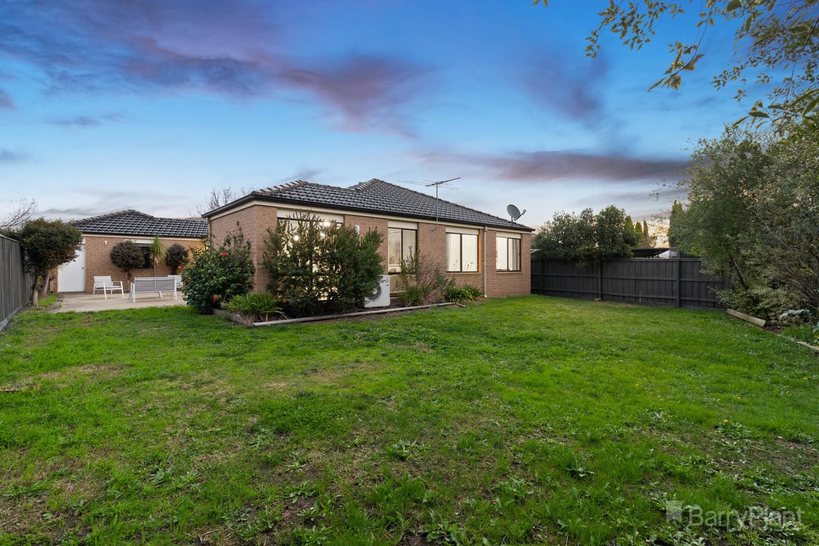 8 Ormiston PlaceNarre Warren South, VIC 3805  - Leased, Narre Warren South - Thumbnail 5