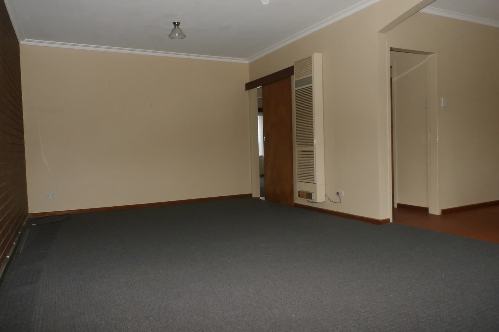 4/33 Hazel GrovePascoe Vale, VIC 3044  - Leased, Pascoe Vale - Thumbnail 2