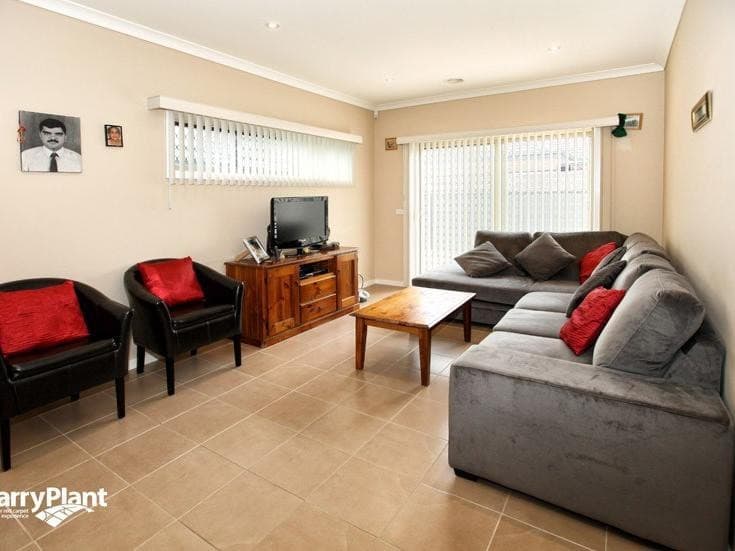 12 Cheltenham CloseCraigieburn, VIC 3064  - Leased, Craigieburn - Thumbnail 3