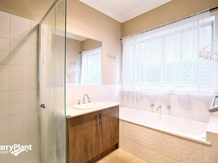 12 Cheltenham CloseCraigieburn, VIC 3064  - Leased, Craigieburn - Thumbnail 4