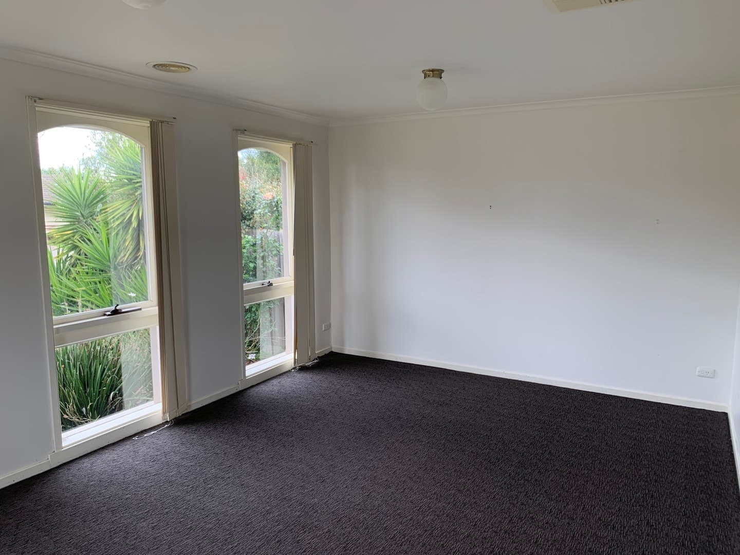 60 Cambridge CrescentWerribee, VIC 3030  - Leased, Werribee - Thumbnail 4