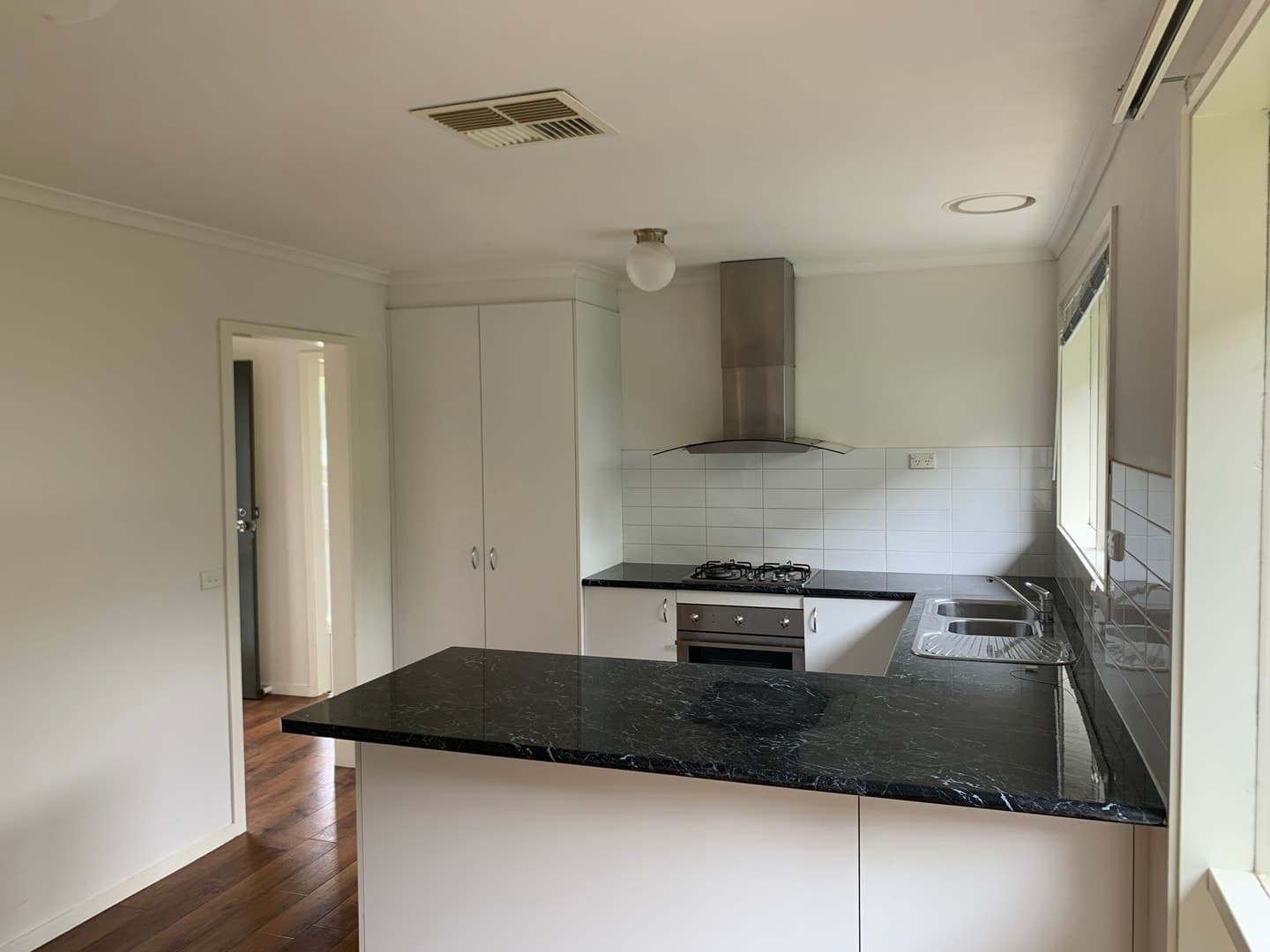 60 Cambridge CrescentWerribee, VIC 3030  - Leased, Werribee - Thumbnail 6