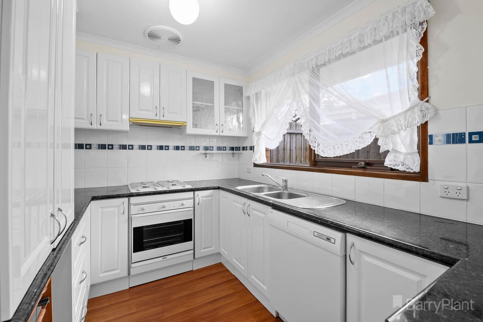 4 Katjusha CourtPakenham, VIC 3810  - Leased, Pakenham - Thumbnail 3
