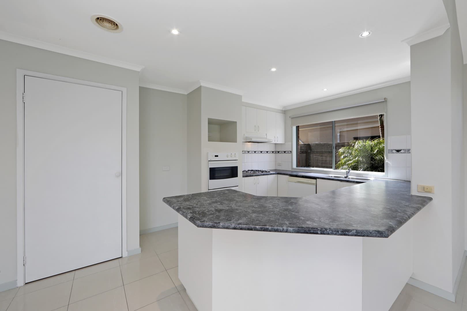 15 Telfer CourtRowville, VIC 3178  - Leased, Rowville - Thumbnail 2