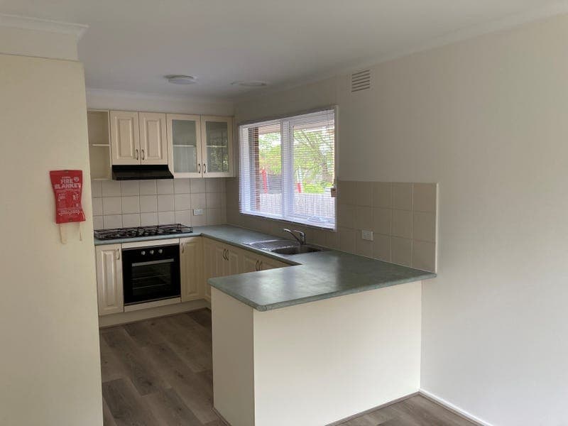 8 Leawarra ParadeFrankston, VIC 3199  - Leased, Frankston - Thumbnail 6